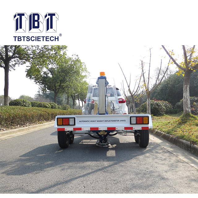 Déflectomètre de poids lourd (HWD) 